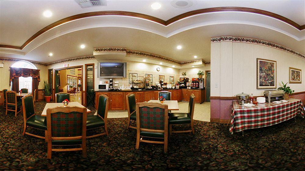 Quality Inn & Suites I-35 E-Walnut Hill Dallas Esterno foto