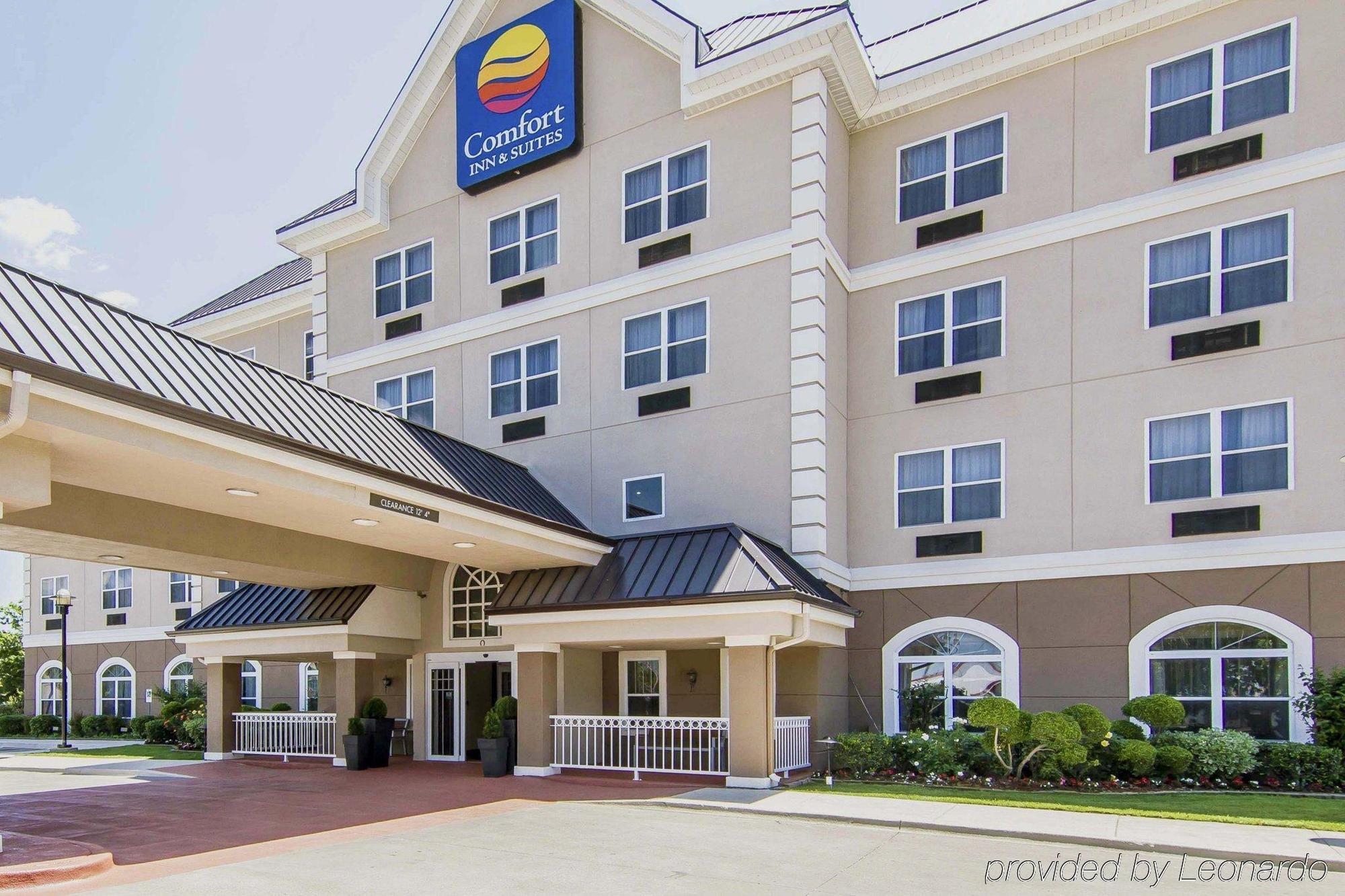 Quality Inn & Suites I-35 E-Walnut Hill Dallas Esterno foto