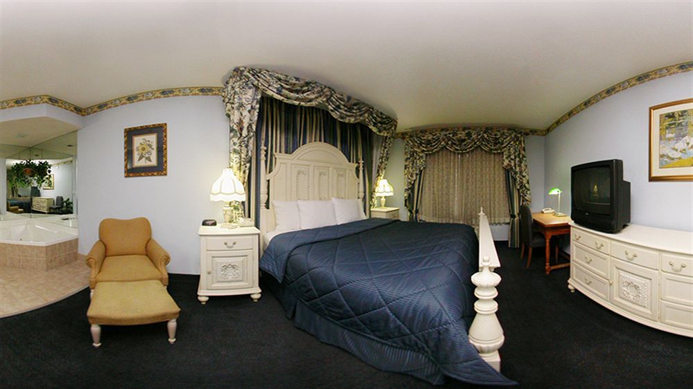 Quality Inn & Suites I-35 E-Walnut Hill Dallas Esterno foto