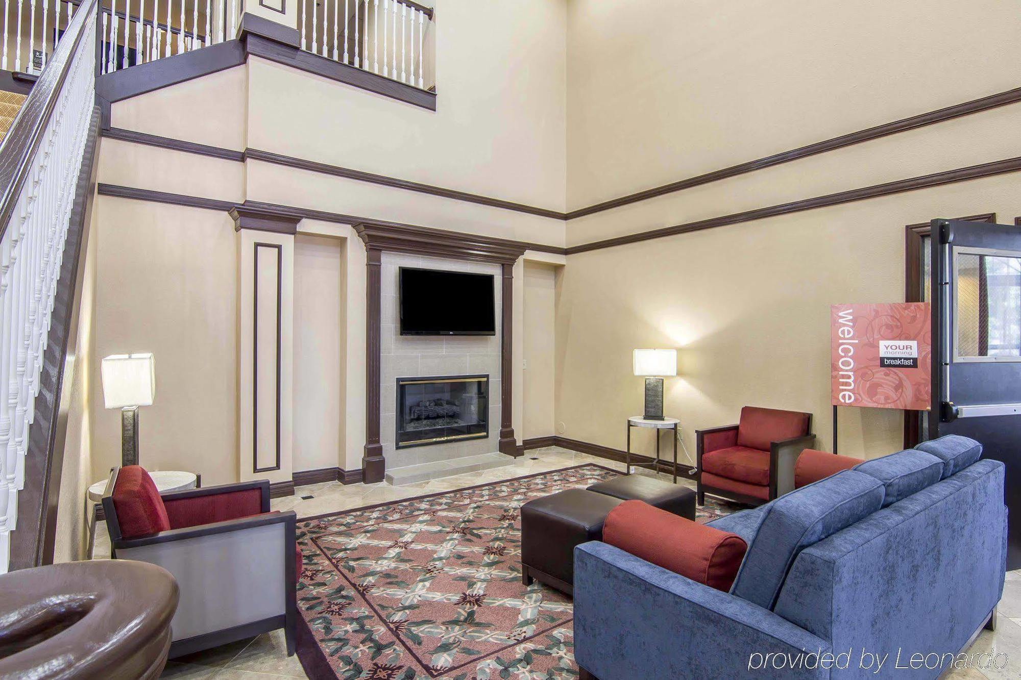 Quality Inn & Suites I-35 E-Walnut Hill Dallas Esterno foto